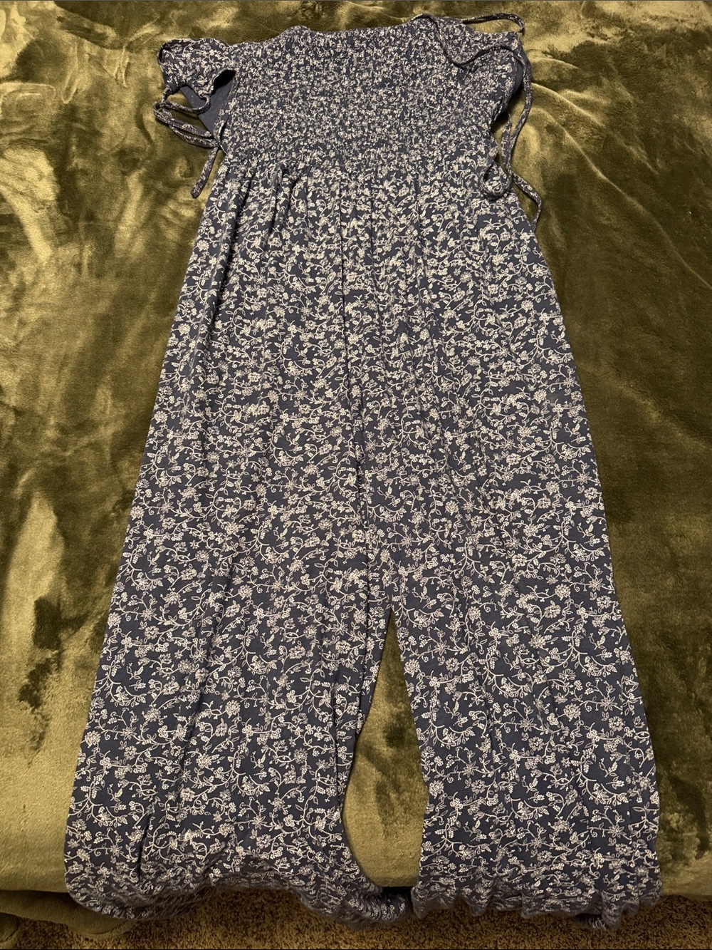 Women’s American Eagle jumpsuit